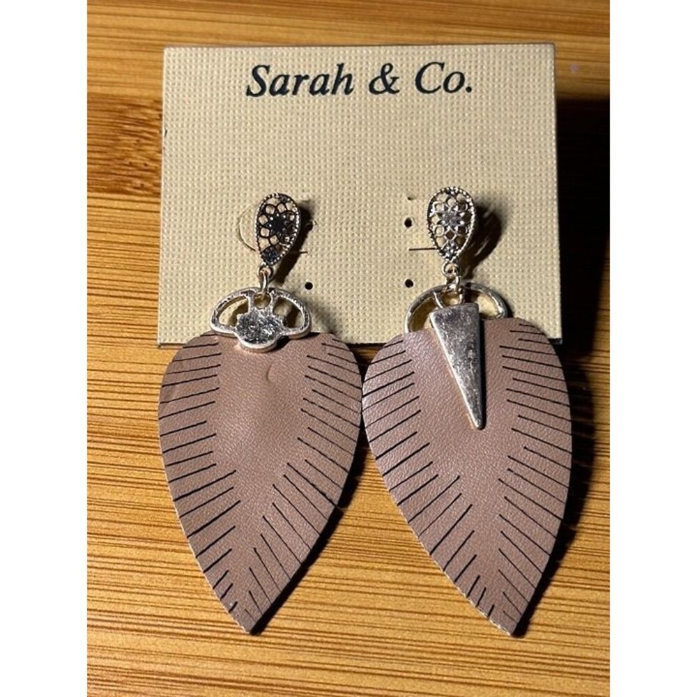 Sarah & Co Brown Leather Leaf Dangle Earrings Silver Filigree Stud Boho New